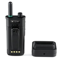 Appuyez sur pour parler PTT sur cellulaire 4G LTE mobile poc radio dmr talkie-walkie dans Android robuste pda ptt