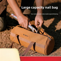 Sac de rangement cylindrique portable en toile imperméable pour accessoires de tente de camping, hameçons et équipement de randonnée compact, grand modèle 35 cm