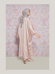 Robe islamique haut de gamme femme Maxi robe conservatrice <span class=keywords><strong>longue</strong></span> plage porter couvrir robe caftan <span class=keywords><strong>en</strong></span> Satin - Product Image 2