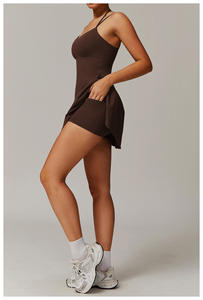 Custom logo nylon spandex V-hals gekruiste rug gedraaide romper jumpsuit tennis golf padel <span class=keywords><strong>2</strong></span>-in-1 jurk yogajurk met shorts - Product Image 3