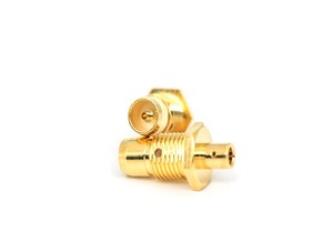 Adaptador RF SMA Hembra a BMA Macho, 50 Ohm, 0-18GHz, Conector Coaxial de Montaje con Brida de 4 Orificios - Product Image 4
