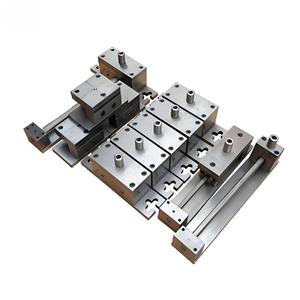 قطع معدنية مخصصة من الفولاذ المقاوم للصدأ مصنعة بتقنية الختم التدريجي الدقيق لمكونات السيارات - Product Image 2