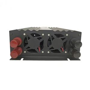Inversor de Corriente de 12V 24V 48V a CA 110V 220V, Onda Sinusoidal Pura con Cargador, Potencia de 1500W - Product Image 4