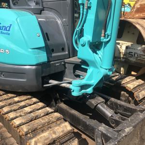 Vente chaude d'excavatrice Kobelco SK55 d'occasion, à faible durée de fonctionnement de 5 tonnes, capacité de godet de 0,22 m³, puissance de 35,5 kw, bonne condition - Product Image 2
