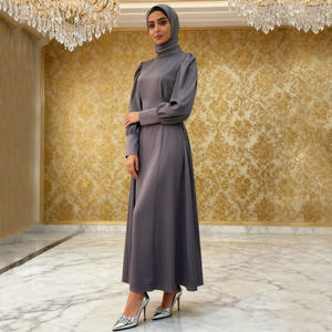เดรสผ้าซาตินน้ำหนักเบาสไตล์ Abaya แฟชั่นใหม่ระบายอากาศได้ดีสำหรับฤดูร้อน - Product Image 1