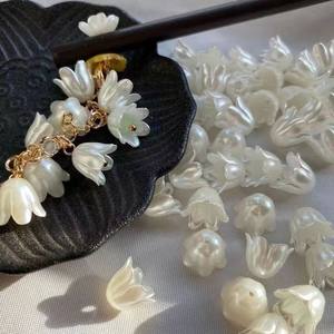 Abalorio de lirio de los valles, perlas de imitación, cuentas sueltas, decoración de abalorios de coche DIY, venta al por mayor, cuentas acrílicas, flor blanca - Product Image 2