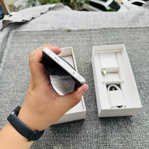 OPPA Find X6 Pro หน้าจอ AMOLED 6.1 นิ้ว 120Hz 2K รองรับ 5G ระบบปฏิบัติการ Android 13 Octa Core แรม 8GB ความจุ 256GB กล้องหน้า 32MP กล้องหลัง 50MP รองรับ CDMA LTE - Product Image 4