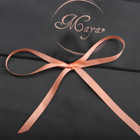 Nouveau cadeau noir en satin de soie perruques pochette-enveloppe anti-poussière réutilisable avec impression de logo personnalisé conception d'emballage sac en satin à fermeture éclair