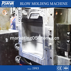 Machine de moulage par soufflage de bouteilles en plastique HDPE <span class=keywords><strong>Jerrican</strong></span> Gallon - Product Image 3