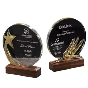 تذكارات مخصصة للبيع بالجملة - هدية هدية - جوائز الميداليات الزجاجية البصرية بقاعدة خشبية - كأس فارغة من الكريستال - Product Image 2