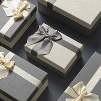 Boîtes cadeaux pour bijoux avec logo imprimé et sacs assortis pour les boutiques de cosmétiques et de vêtements, emballage pour ensembles de bijoux