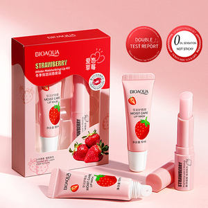 Nuevo Kit Labial 2 en 1 con Sabor a Fresa, Incluye Bálsamo Labial y Brillo Labial, Set de Cuidado Labial Natural Vegano a Base de Fruta - Product Image 1