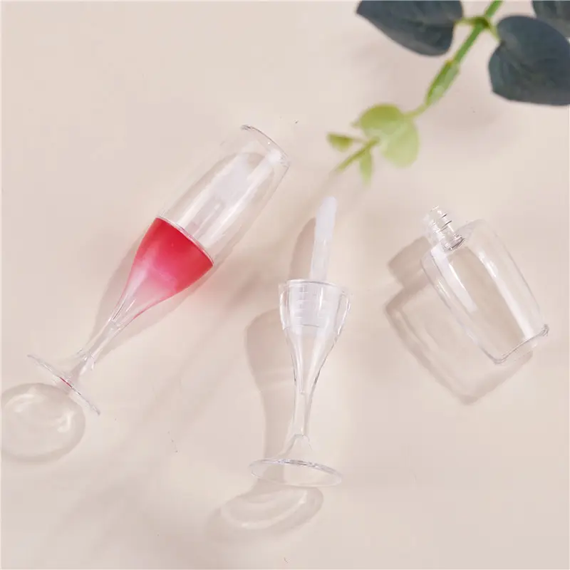 2020 neue Design Niedrigen MOQ 7ML Klar Rot Einzigartige Mini Wein Tasse Geformte Leere Lip Gloss Rohr