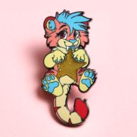 Fabricant d'épingle Calcifer personnalisée Sophie insigne en métal épinglette émail dur Logo personnalisé dessin animé anime épingle en émail