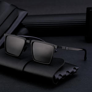 Lunettes de soleil carrées pour hommes My-8037, monture noire, verres TAC, protection UV400, style Instagram, protection solaire classe 2, origine Taizhou - Product Image 1