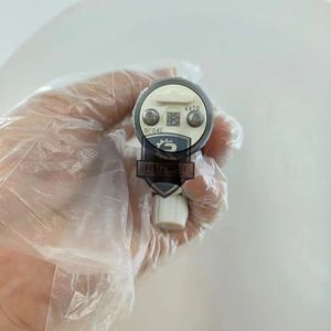 Inyector de Combustible 320-0677 Compatible con Motor C6.6 320D 323D, Piezas de Maquinaria de Construcción de Alto Rendimiento - Product Image 2