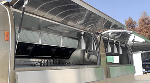 Food Truck pour la Saint-Patrick avec bière verte et ragoût irlandais, corned-beef et chou pour les amateurs de <span class=keywords><strong>pub</strong></span> crawl - Product Image 3