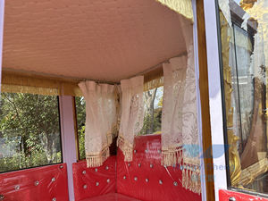 Chariot de Mariage Royal de Luxe à Vendre – Transport Spécialisé Traîné par des Chevaux – Offre Exceptionnelle - Product Image 5