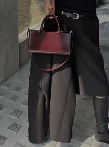 กระเป๋าใส่กล่องหนังมีโครงกระเป๋าถือด้านบนแบบตะวันออกตะวันตกกระเป๋าถือโบล์ลิ่งแบบเรียบง่ายผู้<span class=keywords><strong>จ</strong></span>ำหน่ายบูติกยุโรป - Product Image 6