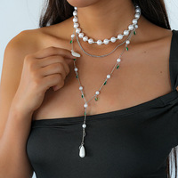 Collier ras du cou superposé pour femme, plaqué argent, avec perles et pendentifs feuille verte, style mode, OEM/ODM