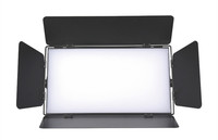 Panneau lumineux LED DMX à prix d'usine pour scène, studio, salle de conférence, avec volets coupe-flux, disponible en blanc chaud ou blanc