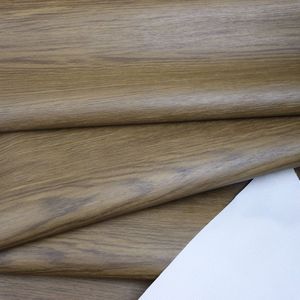 نسيج جلد صناعي من كلوريد البولي فينيل بنمط خشبي ناعم مخصص مطبوع للأريكة - Product Image 2
