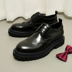 Zapatos de Cuero Dashing Head con Suela Gruesa, Estilo Británico Retro y Casual, Tendencia Clásica de Moda, Zapatos de Negocios para Hombre - Product Image 4