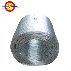 Fil d'acier au <span class=keywords><strong>zinc</strong></span> galvanisé à chaud d'usine Aosen Matériau Q195 2.0-2.25mm pour mise en balles Technique électro-galvanisée - Product Image 3