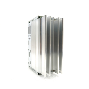 Nouveau variateur de fréquence Lenze E82EV551K4C 16257037 16896152 16628434 13721684 E70ACMDE0104SA2ETR - Product Image 3