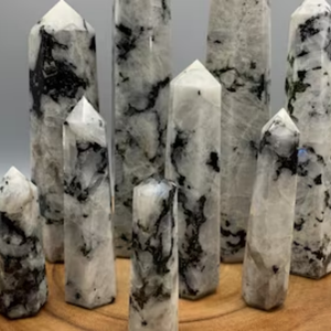 หินมูนสโตนสีรุ้งธรรมชาติทรงรีขัดเงา สำหรับตกแต่งบ้าน ของที่ระลึก ของสะสม ของขวัญ  แบบขายส่ง - Product Image 3