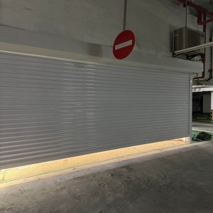 <span class=keywords><strong>Porte</strong></span> à enroulement motorisée automatique en alliage d'aluminium sur mesure OEM/ODM, vente en gros d'usine pour projets mondiaux - Product Image 4