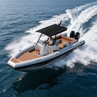 Bateau semi-rigide RHIB Orca Hypalon 866 à coque en V profond en aluminium de 9,9 m (33 pieds) avec deux moteurs hors-bord pour excursions en haute mer et loisirs en famille