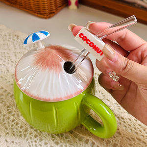 Hiện đại và dễ thương dừa hình gốm <span class=keywords><strong>Mug</strong></span> an toàn cho lò vi sóng được thiết kế cho cô gái cho các bên - Product Image 3