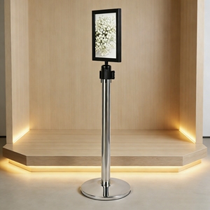 Poste <span class=keywords><strong>de</strong></span> señalización resistente con marco para póster A4 y 900 mm <span class=keywords><strong>de</strong></span> altura para <span class=keywords><strong>señales</strong></span> direccionales en fábricas o tiendas minoristas - Product Image 1