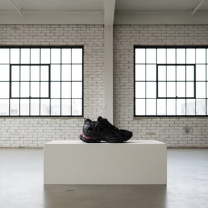 2026 Trendy Walking Style Sneakers High Quality Breathable Designer <strong>S</strong> Tracking Tripling LED Speed <strong>Balenciagaes</strong> Runners Shoes - Product Image 2