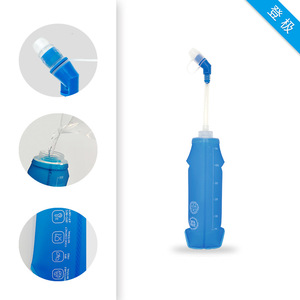 Bouteille d'eau portable en TPU 500 ml, gourde ergonomique pour le sport en plein air, le camping, le cyclisme, la course à pied, la remise en forme et les voyages - Product Image 1