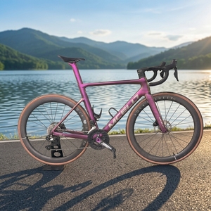 Bicicleta de Carretera de Fibra de Carbono para Adultos, 24 Velocidades, Cambio Electrónico 105 Di2, Frenos de Disco, Equipada para Entrenamiento y Carreras - Product Image 1
