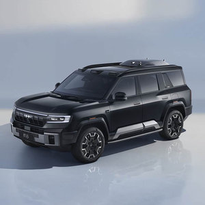 Fangchengbao Leopard 8 2025 SUV Inteligente de 7 Plazas, Grupo Premium, Estilo Audaz, Aceleración de Alta Potencia, Depósito - Product Image 1