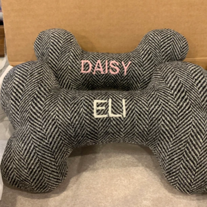 Kişiselleştirilmiş kemik köpek oyuncak Pet Bite dayanıklı yumuşak pamuk peluş köpek oyuncak dayanıklı Pet çiğnemek oyuncaklar işlemeli adı ile - Product Image 3