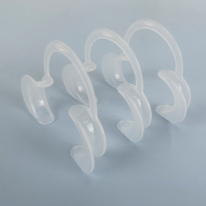 ที่เปิดปากแบบซิลิโคนนุ่มชนิด C ใส สำหรับผู้ใหญ่ ใช้ครั้งเดียว - Product Image 2