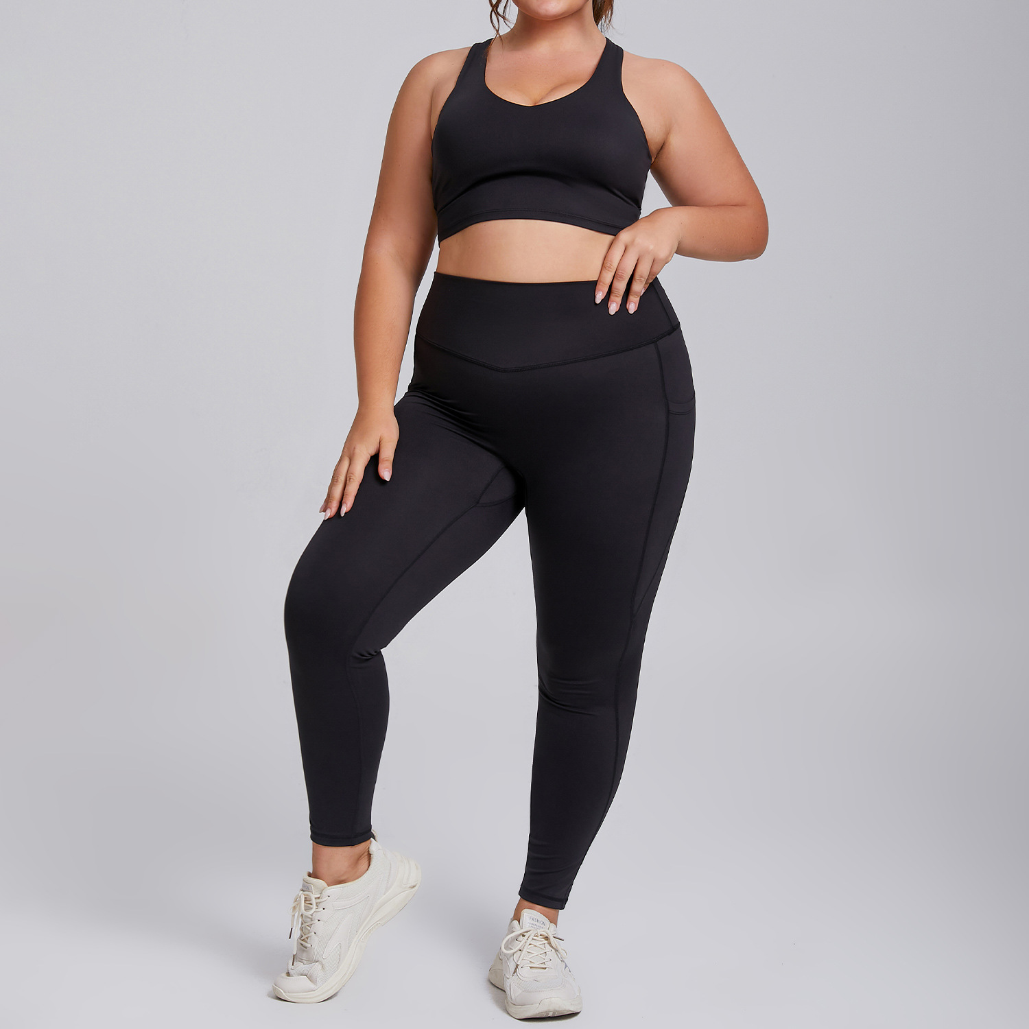 Soutien-gorge + pantalon noir