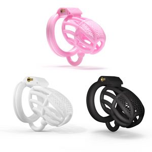 Dispositivo de castidad masculina Cage Master Series Bloqueo restrictivo detenido con anillo de 4 bases - Product Image 1