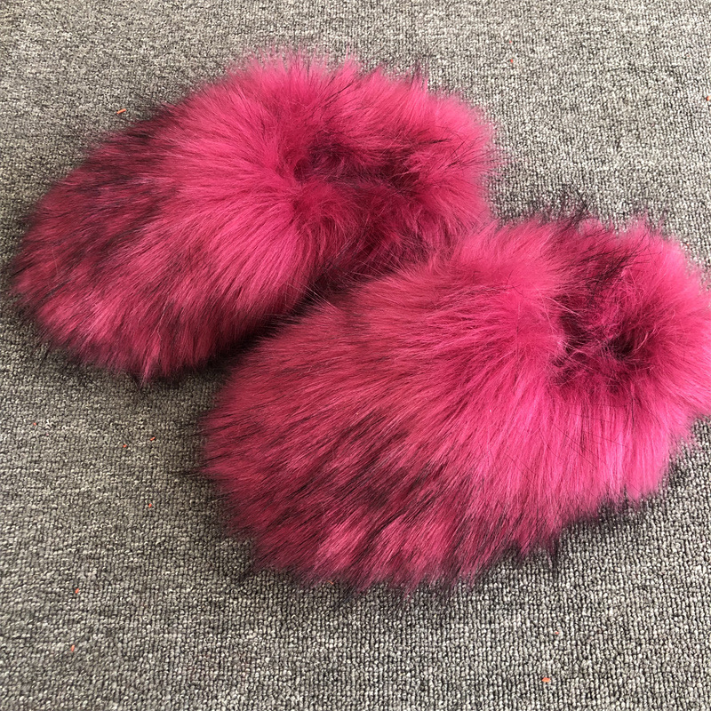 Pelliccia sintetica di procione rosso rosa