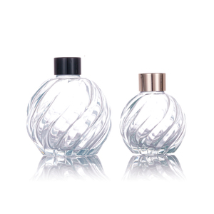 Nhà Máy Trực Tiếp Bề Mặt Khắc Dứa Bóng Hình Dạng Hương Thơm Hương Thơm Reed Khuếch Tán Chai Thủy Tinh Với Vít Nắp - Product Image 3