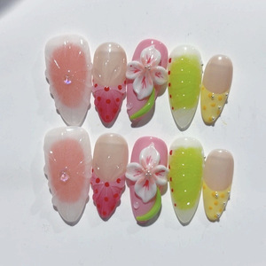 <span class=keywords><strong>Uñas</strong></span> Postizas 3D <span class=keywords><strong>de</strong></span> Lujo Hechas a Mano con <span class=keywords><strong>Flores</strong></span> <span class=keywords><strong>para</strong></span> Fiesta, <span class=keywords><strong>Uñas</strong></span> Artificiales Cortas Almendradas, Venta al por Mayor - Product Image 1