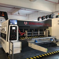 Machine d'impression flexographique multifonctionnelle série DS avec découpe et rainurage pour la production de boîtes en carton ondulé de différentes tailles