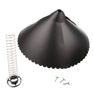 Barrière anti-escalade pour écureuils, dissuasif et protecteur pour mangeoire à oiseaux sur poteau - Product Image 4
