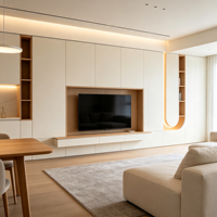 Meuble TV mural intégré en chêne blanc crème avec niche en U et éclairage LED pour condo de luxe et espace ouvert haut de gamme