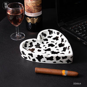 ที่เขี่ยบุหรี่เซรามิก Tao Zhizhi ลายวัว รูปหัวใจ ขนาดใหญ่ สำหรับใช้ในสำนักงาน บ้าน โรงแรม รุ่น DD0914 - Product Image 1