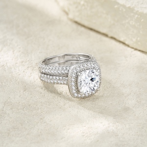 Factory Direct Sale 925 Silver Moissanite <strong>Ring</strong> Set <strong>Cushion</strong> Cut Iced Out Sparkling <strong>Ring</strong> Fine Jewelry Engagement <strong>Wedding</strong> <strong>Ring</strong> - Product Image 1